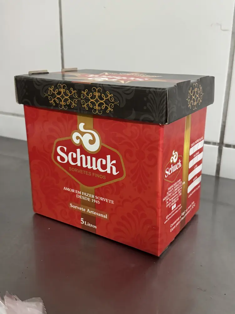 Caixa de sorvete de 5 litros da Schuck