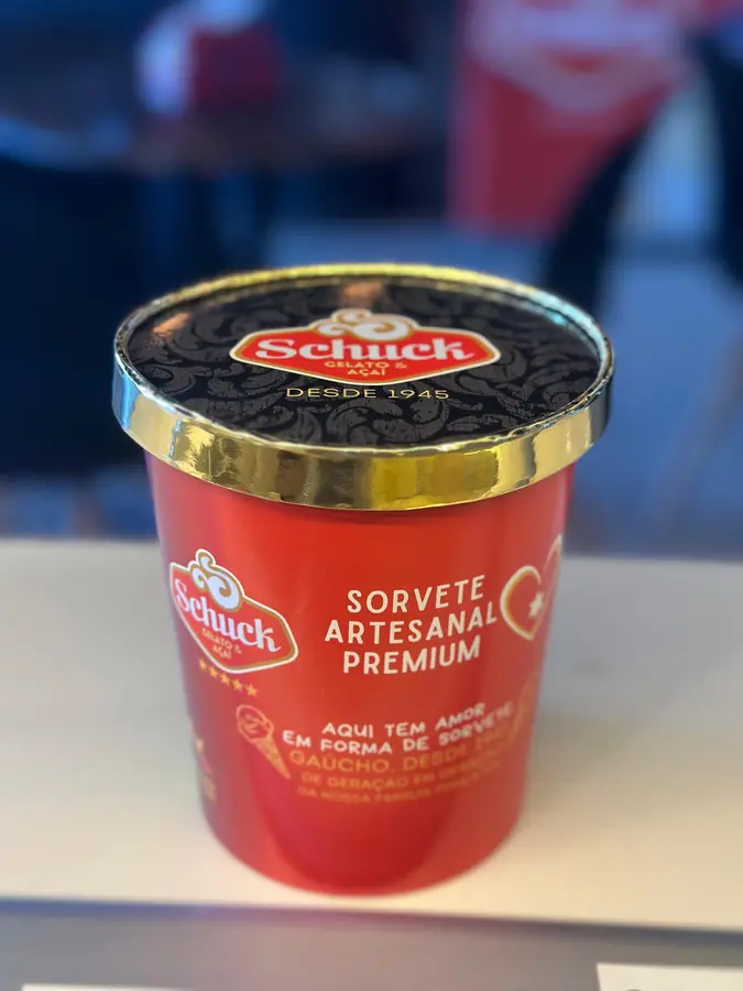 Pote de sorvete artesanal premium Schuck, vermelho com tampa dourada